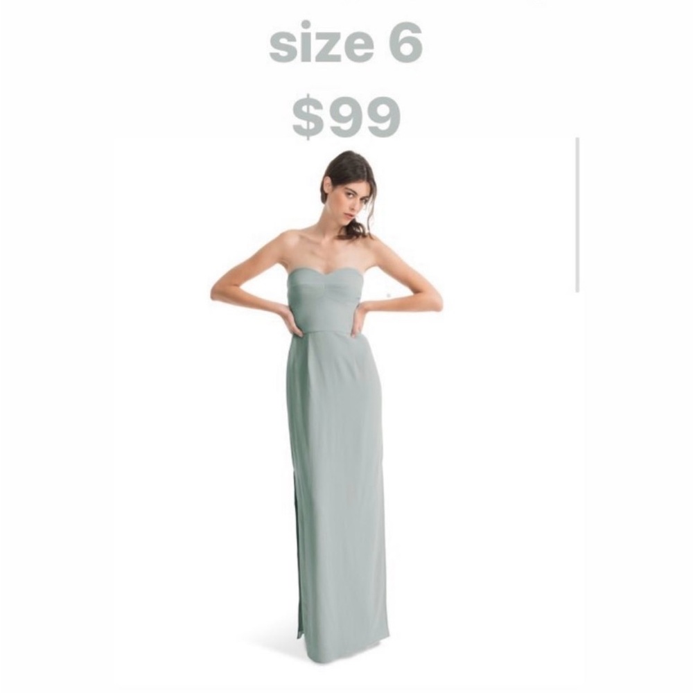 JOANNA AUGUST Elegant Strapless Evening Dress